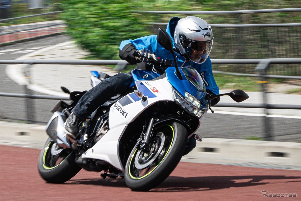 スズキ ジクサーSF250《写真撮影 望月勇輝》