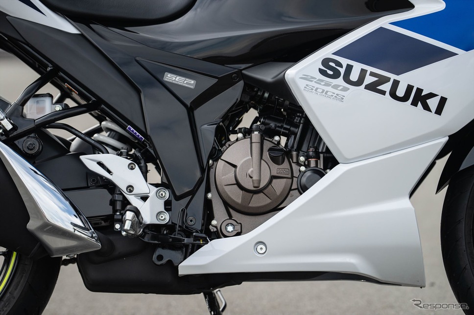 スズキ ジクサーSF250《写真撮影 望月勇輝》