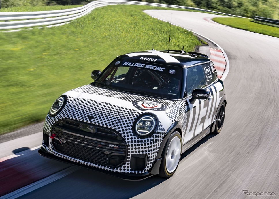 MINI ジョン・クーパー・ワークス・プロ《photo by MINI》