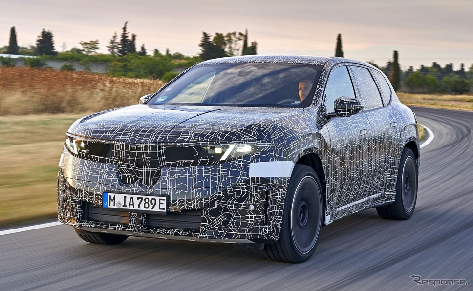 BMW『iX3』新型のプロトタイプ《photo by BMW》