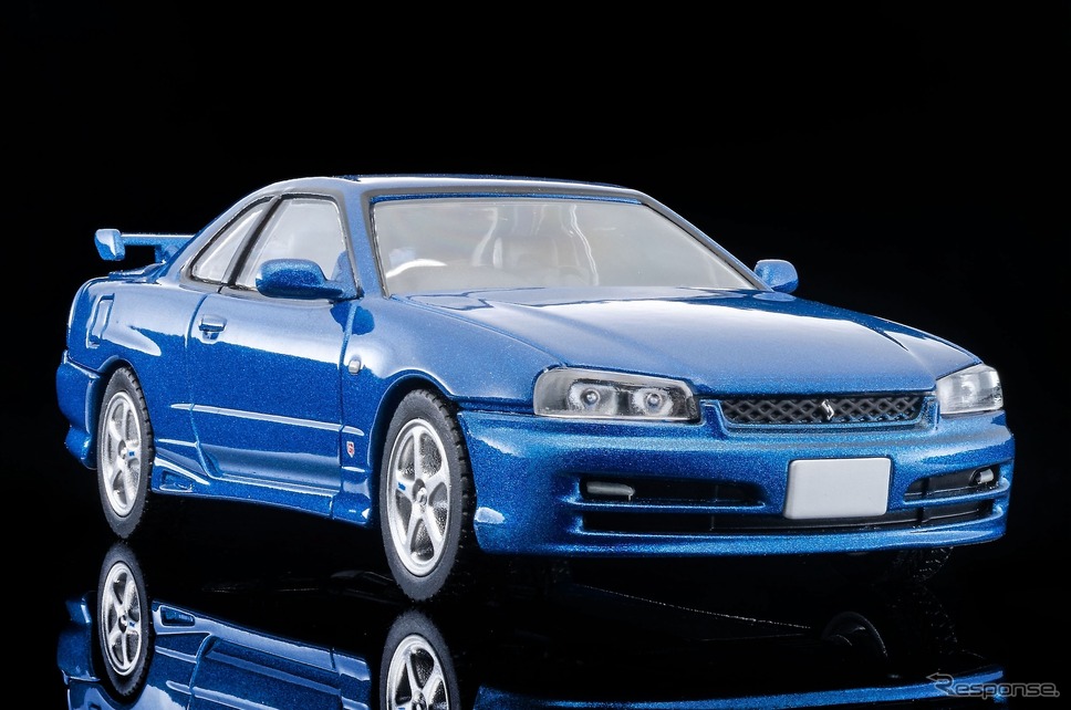 「トミカリミテッド ヴィンテージ」シリーズの「日産 スカイライン 2ドアスポーツクーペ 25GT TURBO」《写真提供 トミーテック》