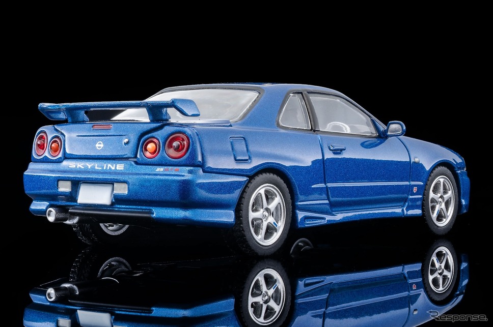 「トミカリミテッド ヴィンテージ」シリーズの「日産 スカイライン 2ドアスポーツクーペ 25GT TURBO」《写真提供 トミーテック》