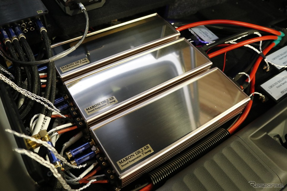 このクルマの音作りの原点にもなってるのがサウンドサスペンションのパワーアンプ・MARON120.2。