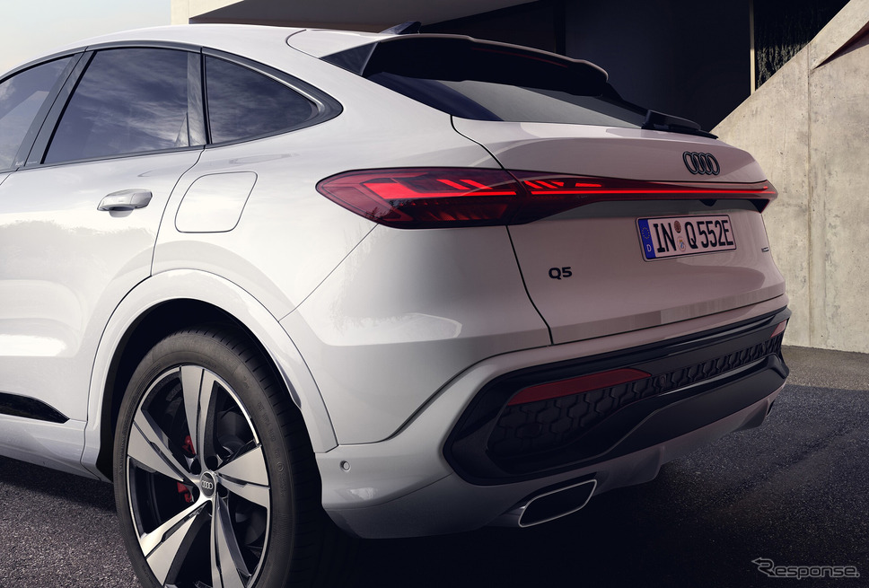 アウディ『Q5スポーツバック e-hybrid クワトロ』《photo by Audi》