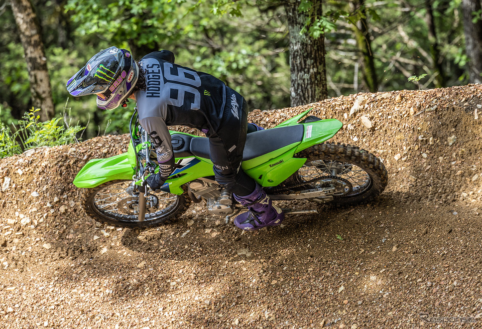 カワサキ KLX230R S 2026年モデル《写真提供 カワサキモータース》