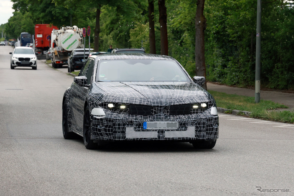 BMW M3 EV 市販型のプロトタイプ《APOLLO NEWS SERVICE》