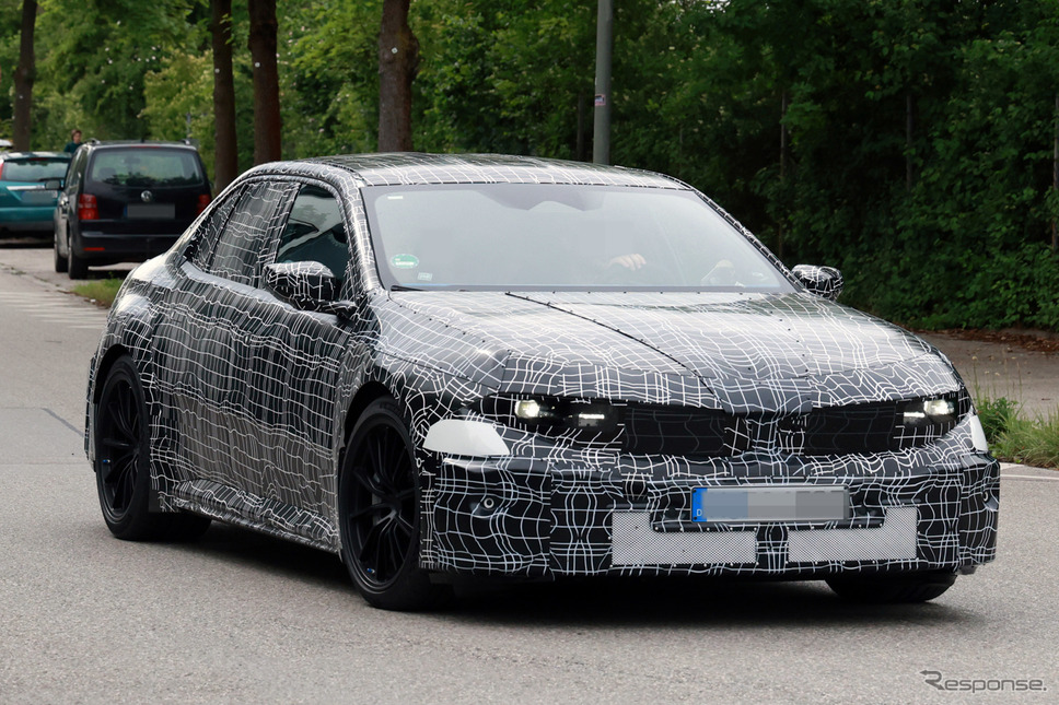 BMW M3 EV 市販型のプロトタイプ《APOLLO NEWS SERVICE》