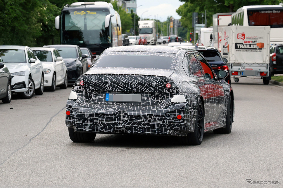 BMW M3 EV 市販型のプロトタイプ《APOLLO NEWS SERVICE》