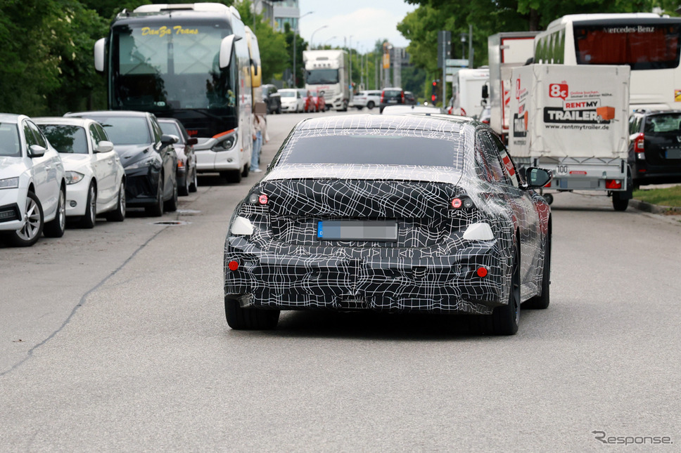 BMW M3 EV 市販型のプロトタイプ《APOLLO NEWS SERVICE》