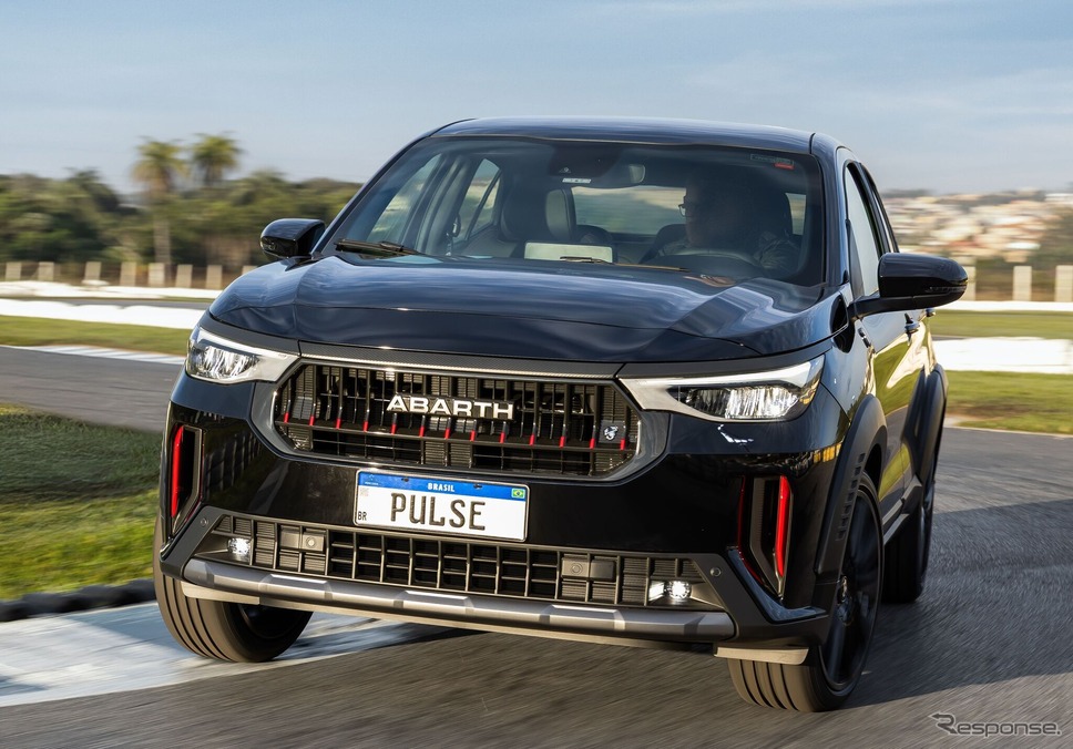 パルス アバルト 改良新型《photo by Abarth》