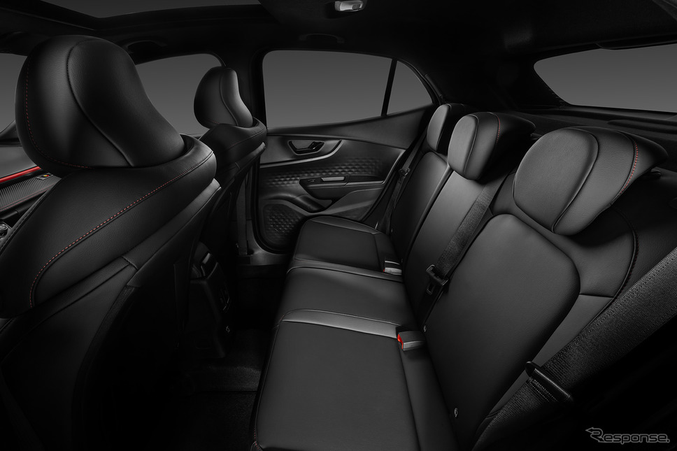 パルス アバルト 改良新型《photo by Abarth》