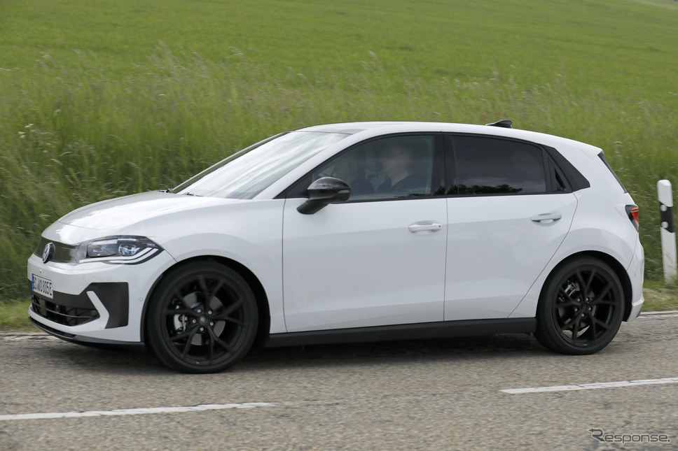 VW ID.2 市販型のプロトタイプ《APOLLO NEWS SERVICE》