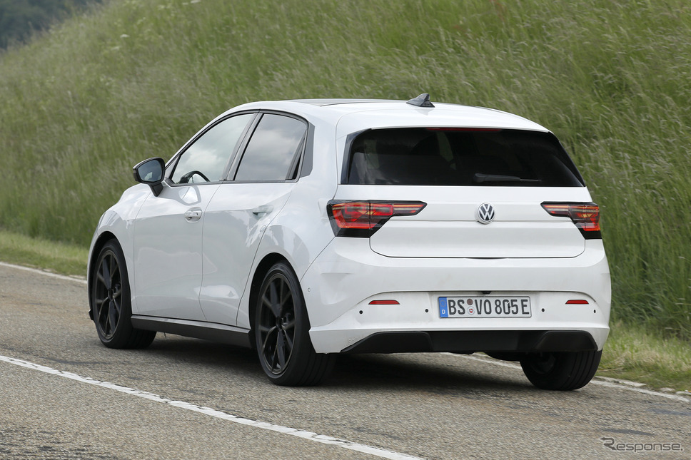 VW ID.2 市販型のプロトタイプ《APOLLO NEWS SERVICE》