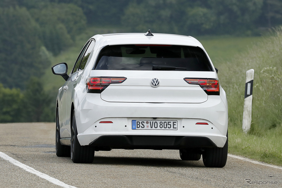 VW ID.2 市販型のプロトタイプ《APOLLO NEWS SERVICE》
