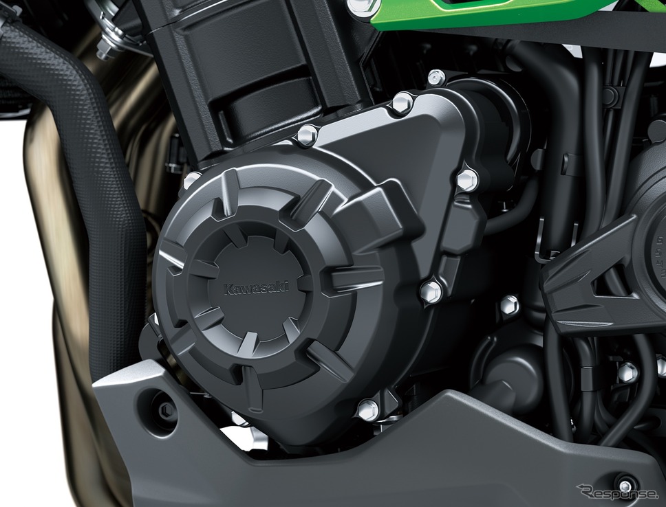 カワサキ Z900 純正アクセサリー《写真提供 カワサキモータースジャパン》