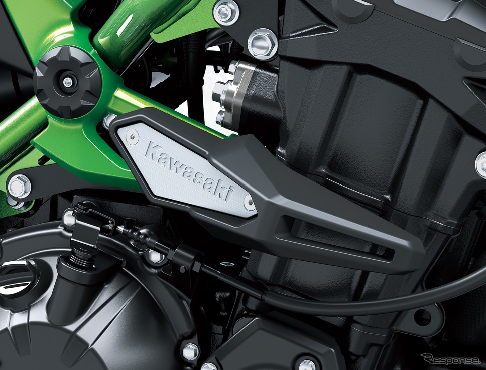 カワサキ Z900 純正アクセサリー《写真提供 カワサキモータースジャパン》