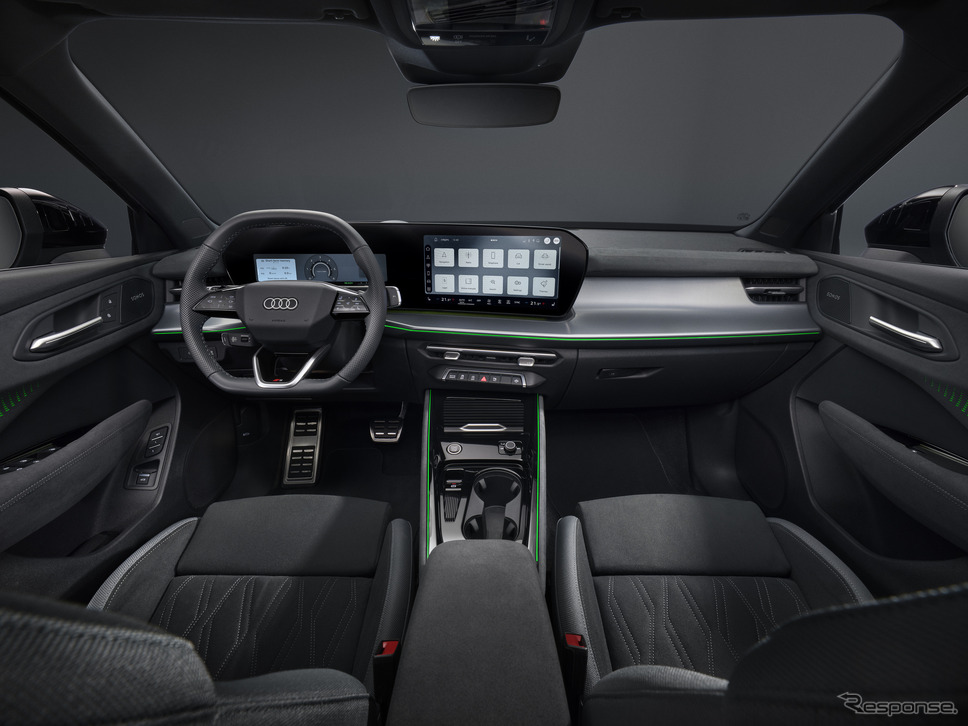 アウディ Q3 新型《photo by Audi》