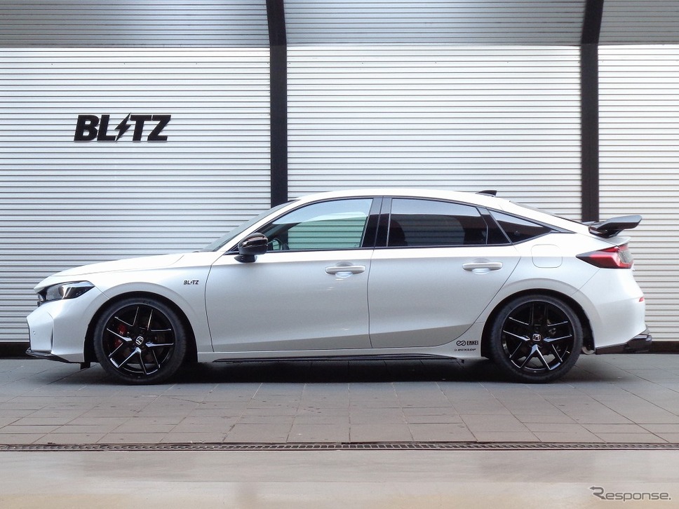 ブリッツ DAMPER ZZ-R ホンダ・シビックRS装着例(フロント:26mmダウン / リア:27mmダウン)《写真提供 BLITZ》
