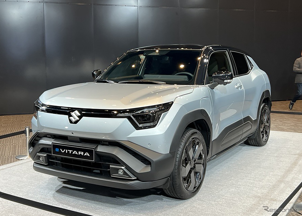 スズキ初の量産EV『e VITARA(eビターラ)』《写真撮影 吉田瑶子》