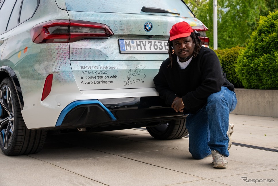 BMWの水素燃料電池車『iX5』のアートカー《photo by BMW》