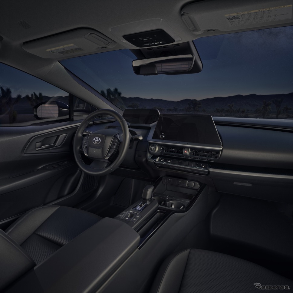 トヨタ『プリウスPHEV』の「ナイトシェードエディション」(米国仕様)《photo by Toyota》