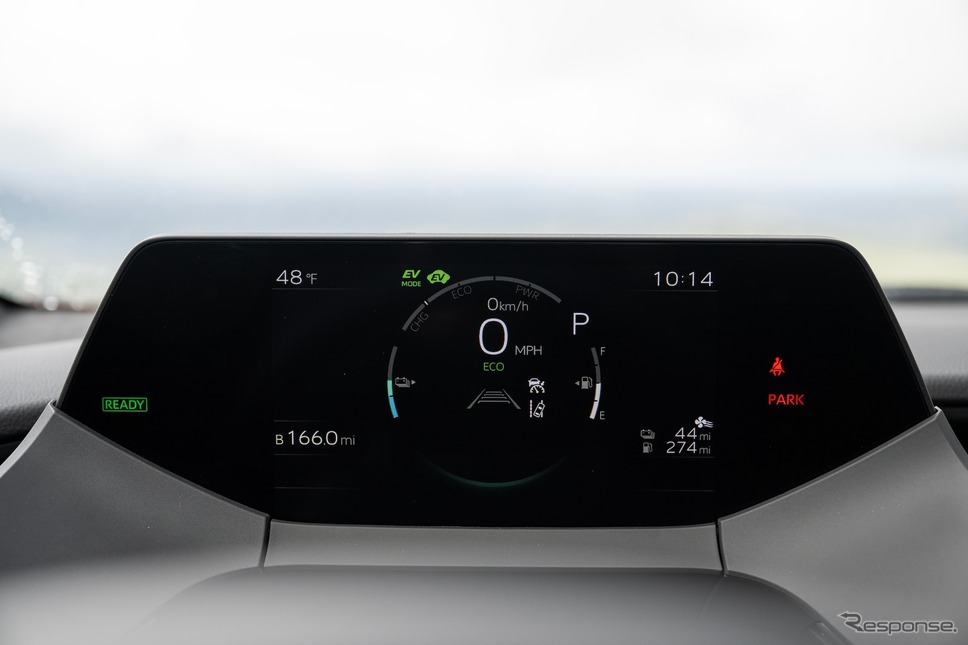 トヨタ『プリウスPHEV』の「XSE」グレード(米国仕様)《photo by Toyota》