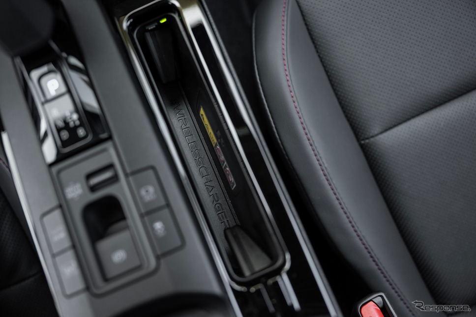 トヨタ『プリウスPHEV』の「XSE」グレード(米国仕様)《photo by Toyota》