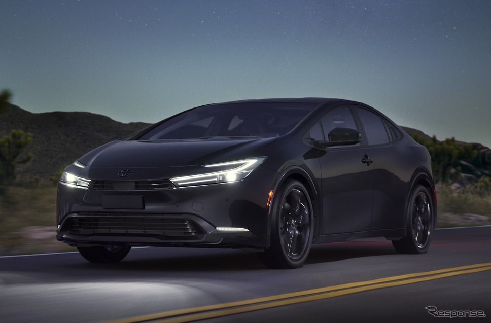トヨタ『プリウスPHEV』の「ナイトシェードエディション」(米国仕様)《photo by Toyota》
