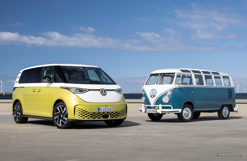VW『ID. Buzz』と「Type 2」(欧州仕様)《写真提供 VWジャパン》