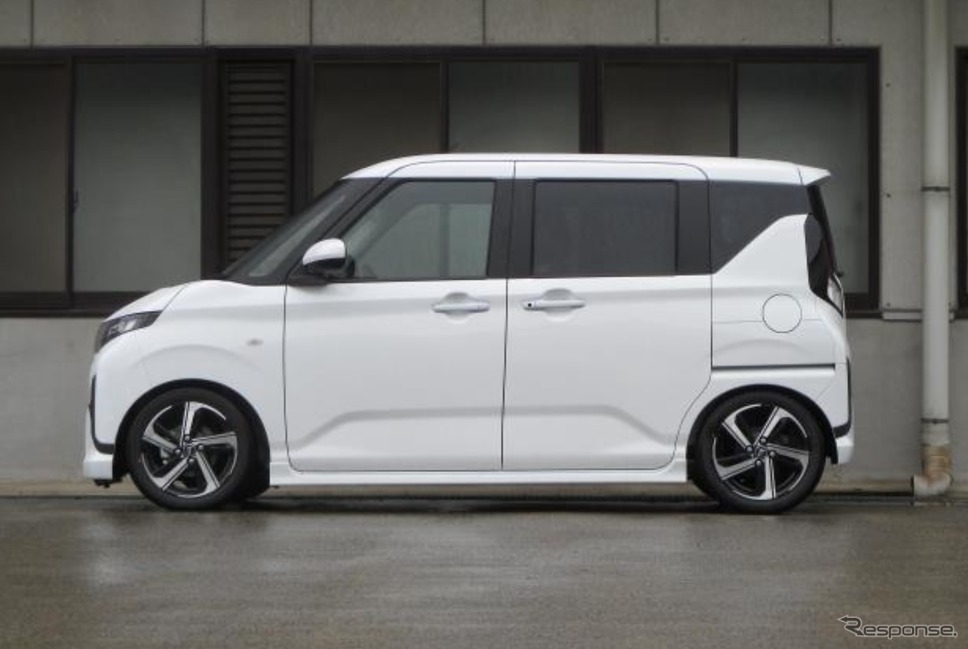 タナベ サステックプロCR ムーヴ装着例(最下部車高:フロント 46mmダウン / リア 56mmダウン)《写真提供 タナベ》