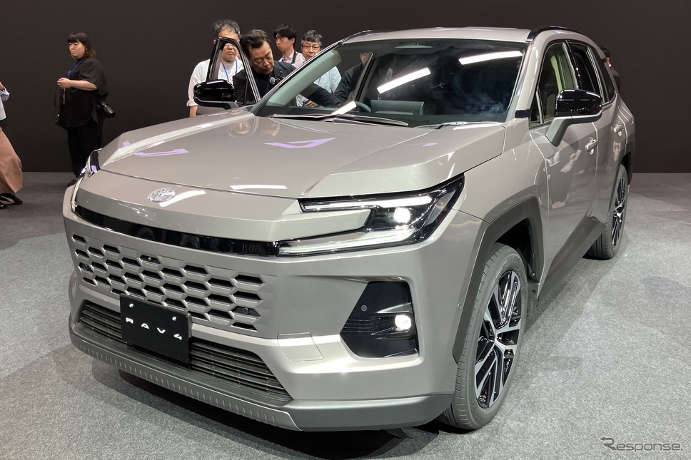 トヨタ RAV4 新型:CORE(HEV)《写真撮影 高木啓》