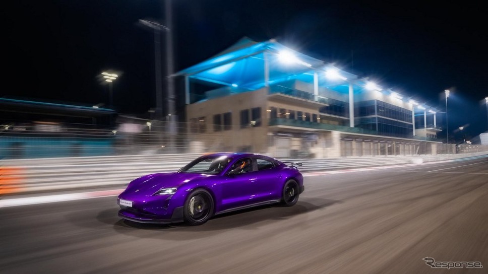 ポルシェ『タイカン ターボ GT』(中東ヤスマリーナサーキット)《photo by Porsche》
