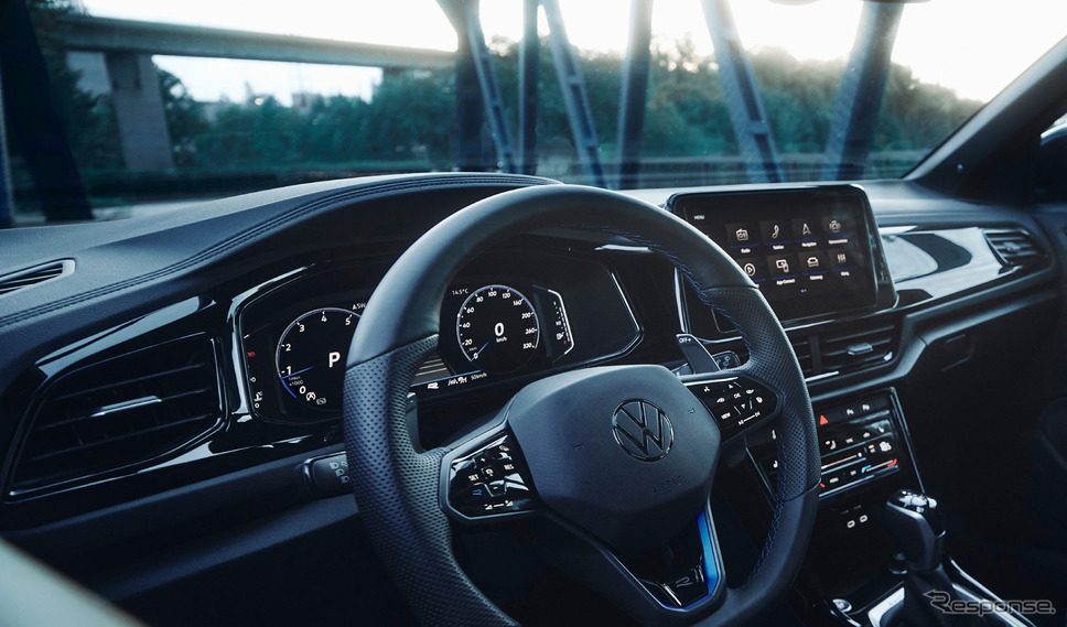 VW Tロック R ブラックスタイル・パフォーマンス《写真提供 VWグループジャパン》