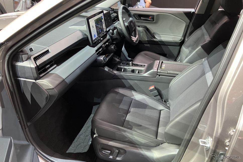 トヨタ RAV4 新型:CORE《写真撮影 高木啓》