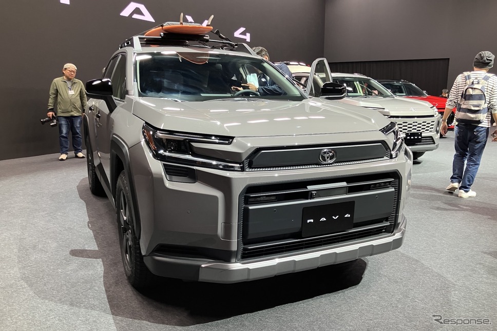 トヨタ RAV4 新型:Adventure《写真撮影 高木啓》