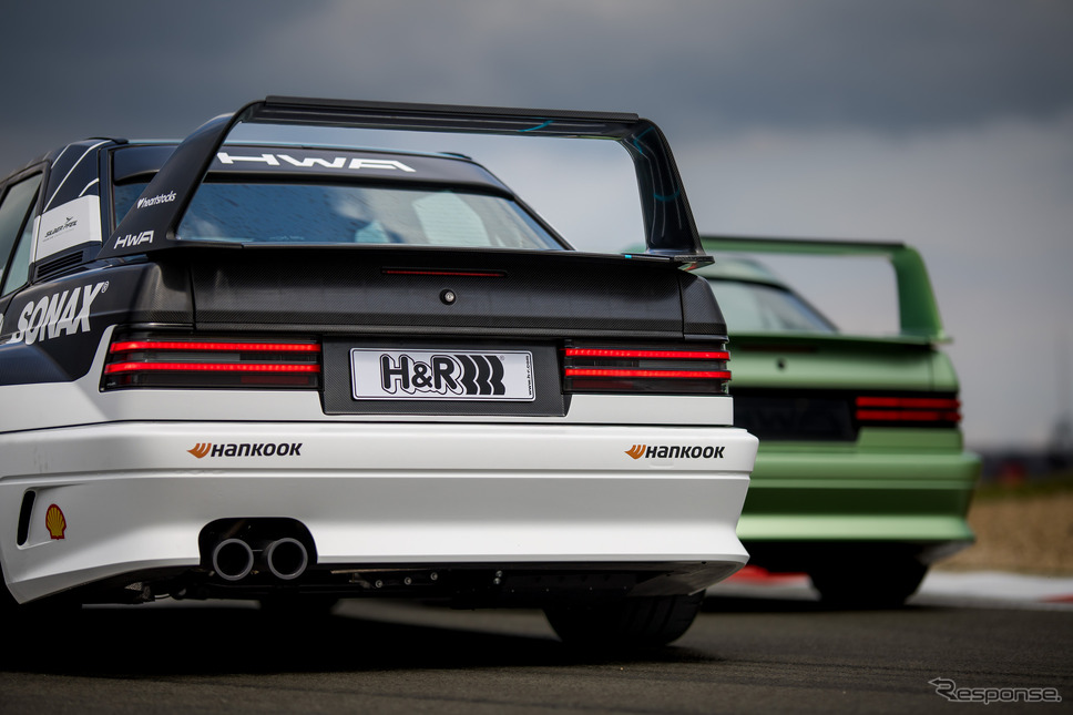 1990年代のメルセデスベンツ『190E 2.5-16エボリューション2』の復刻モデル「HWA EVO」《photo by HWA》