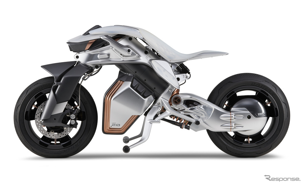 ヤマハ発動機 MOTOROiD2（モトロイドツー）《写真提供 ヤマハ発動機》