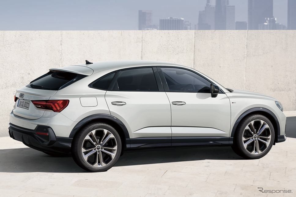 アウディQ3スポーツバック《photo by Audi》