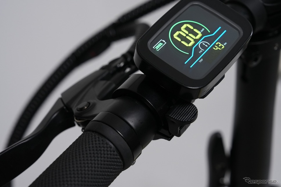 電動モビリティブランド「eXs」の電動アシスト自転車「eXs Street」《写真提供 カスタムジャパン》