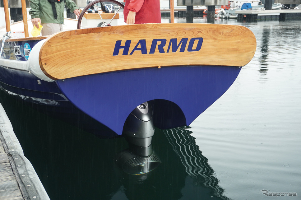 ヤマハ発動機の次世代電動推進システム「HARMO(ハルモ)」を搭載したプレジャーボート《写真撮影 宮崎壮人》