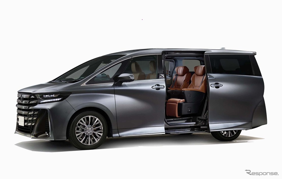トヨタ・ヴェルファイア・エグゼクティブラウンジ(PHEV・E-Four)《写真提供 トヨタ自動車》