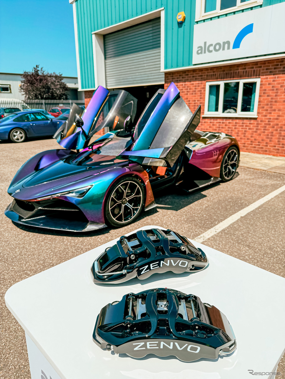 ゼンヴォが開発中のハイパーカー『オーロラ』とアルコン製ブレーキ《photo by Zenvo Automotive》