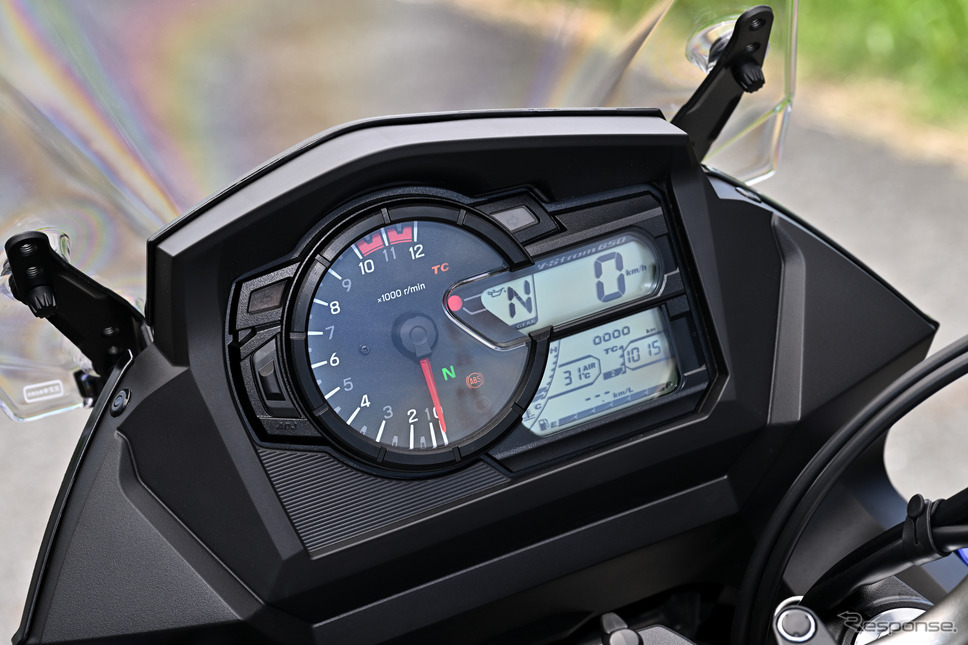 スズキ Vストローム650 XT ABS《写真撮影 雪岡直樹》