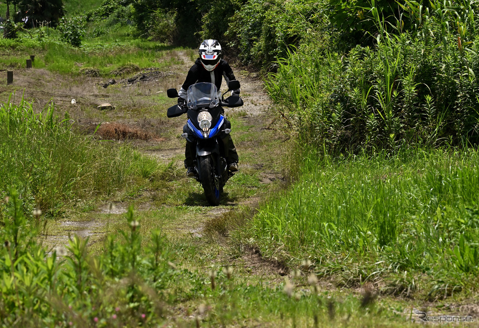 スズキ Vストローム650 XT ABS《写真撮影 雪岡直樹》