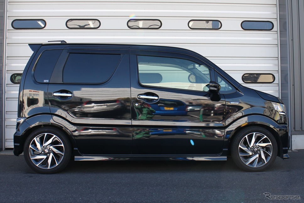 テイン フレックスZ ワゴンRカスタムZ装着例(フロント 40mmダウン / リア 30mmダウン)《写真提供 テイン》