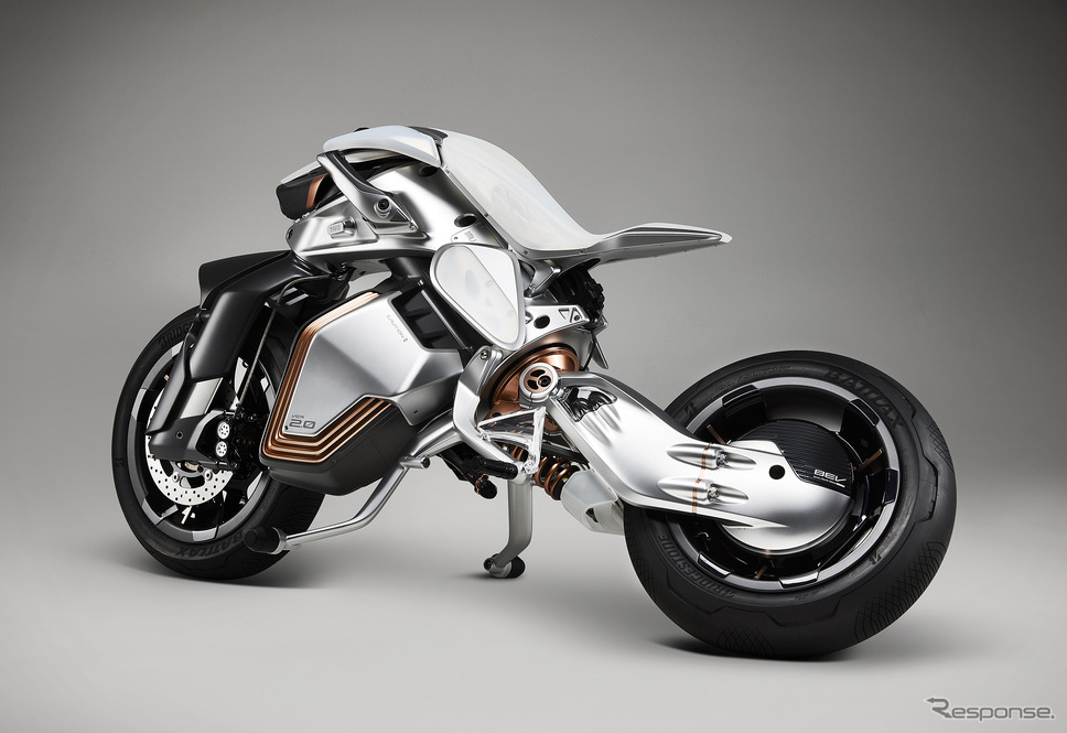 ヤマハ発動機 MOTOROiD2(モトロイドツー)《写真提供 ヤマハ発動機》