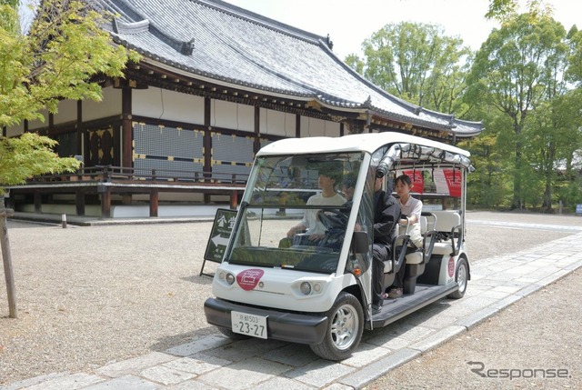 ヤマハ発動機の「グリスロ」が京都・衣笠アートヴィレッジフェスティバルで運行《写真提供 ヤマハ発動機》