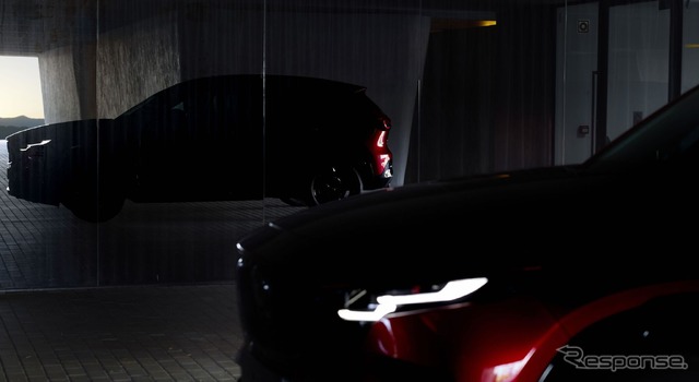 マツダ『CX-5』新型のティザー写真《photo by Mazda》