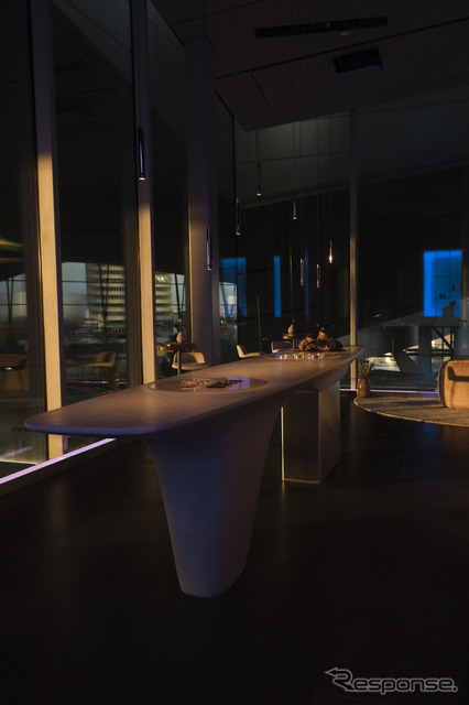自動車博物館「BMW Welt」の新しい高級レストラン「THE CLOUD by Kafer」《photo by BMW》