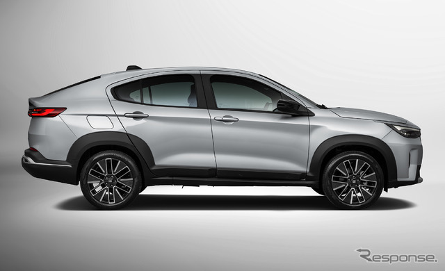 フィアット『ファストバック』改良新型《photo by Fiat》
